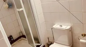 Chambre privée avec Lit King Size - SDB partagée - Image 2