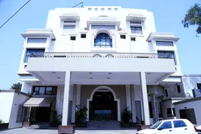 Hotel Rajmahal - Image 3