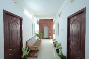 Royal Beach Service Apartment - Image 3