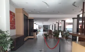 The Hotel Canoe - Image 2
