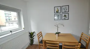 Garden Tower flat - Image 5