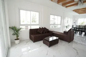 Cozy Crib Saratoga in Tagaytay Midlands with Breakfast - Image 4