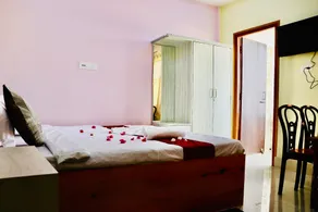 Sky View Guest House & Restaurant - Image 5