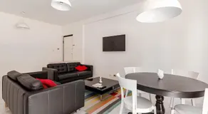 Latina Modern Apartment - Image 5