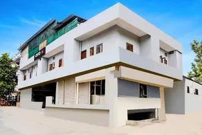Hotel O INDRA KAMAL RESIDENCY INN UP Roadways Bus Stand - Image 5