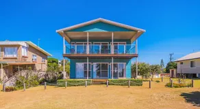 Casa della vista - Beach front location - Image 3