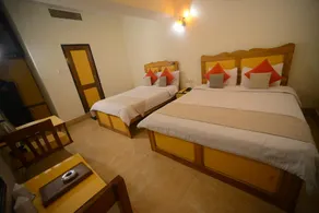 Hotel LakeView Inn - Image 2