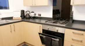 K Suites - Fulbridge Road 116 - Image 4