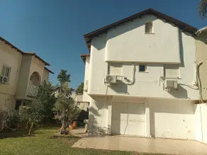 Commune House Fun & Attractions - Image 3