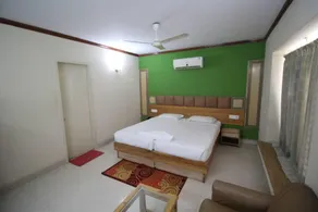 Golf Inn - Image 3