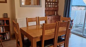 Hereford City - Goldcrest House - 4 Bedroom House With Parking, Located Very Close To City Centre & River Wye - Sleeps Up To 6 Guests - Hosted by RENTMYHOUSE - Image 5