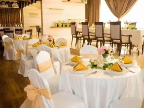 Ewan Ajman Suites Hotel - Image 5