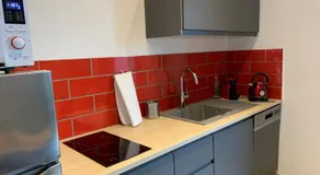 Appartement moderne avec piscine - Image 4