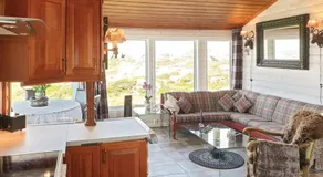 Skudeneshavn 182 Fish Camp - Image 2