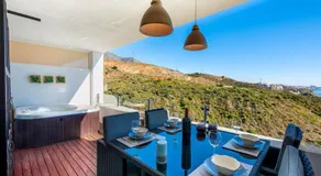 Carvajal Luxury Apartments - Free Parking - Image 3