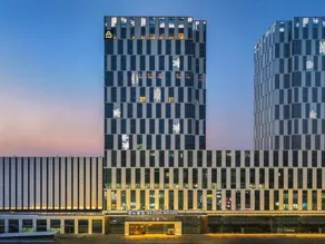 Changchun Silicon Valley Street actually world Atour Hotel - Image 3