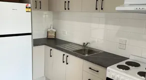 LBarza Stylish New One Bedroom Apartment - Image 3