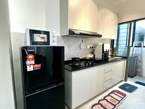 Aston Acasia @ Jovial - Image 3