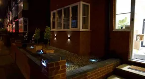 Abington Villa, Luxury, Sleeps up to 15, Northampton Centre, next to Cricket Ground, Games & Cinema Room - Image 3