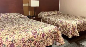 Deavers motel - Image 2