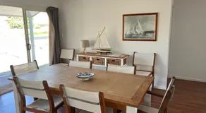 Elandra House - WiFi pet friendly outside - Image 5