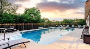 Blissful Mountain Getaway - Manor on 46 acres - Image 3