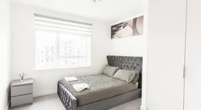 Lovely 2 Bedroom Apartment - Image 5