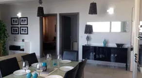 Seafront Apartment With Pool - Image 3