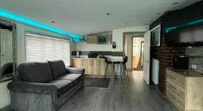 19 Rodney Street Apartments - Image 3