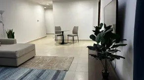 Spacious 1-bedroom apartment in Dubailand - Image 3