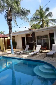 Coconut Beach House - Image 3