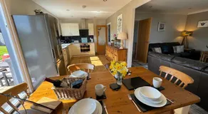 Drumhead Cottage Finzean, Banchory Aberdeenshire Self Catering with Hot Tub - Image 2