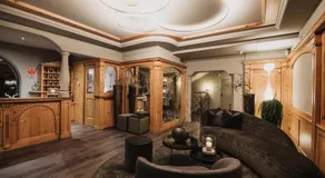 Hotel Mühlbacherhof - Image 2