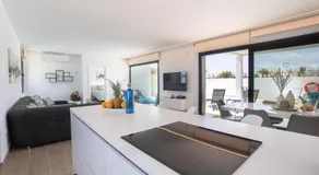 Sea Breeze Villas Lapa and Claca - Image 3