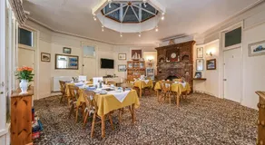 Trevarner Guest House - Image 3