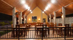 Monarch Residence - Image 2
