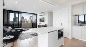 Springhill close to CBD 2B1B and Parking M3 - Image 3
