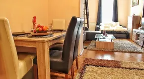 Vaci Deluxe Apartment - Image 3