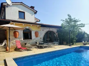 Holiday Home Sisan near Beach & Pool - Image 4