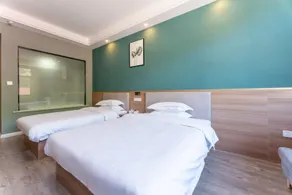 Floral Hotel Yinlong Kezhan - Image 2