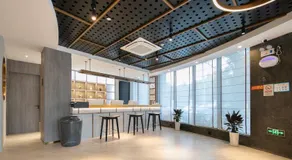 朗丽兹酒店武汉光谷金融港工程大学店 - Image 2