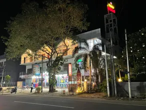 Thisha Hotel & Restaurant - Image 5