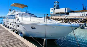 Captain Cangrejo Yacht - Image 4
