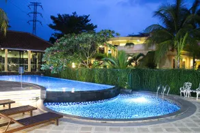 Narita Hotel Tangerang - Image 5
