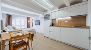 Hauzify I Apartaments La Plaça - Image 3
