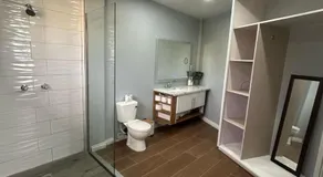 Serene Sunset Escape - Panoramic Ocean View Apartment - Image 5