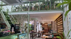 Bestow Boutique Hotel - Image 4