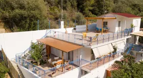 ALTHEA - cozy with spacious terrace views - Image 3
