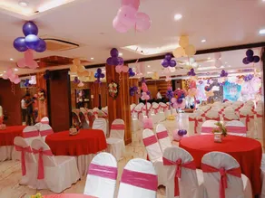 Hotel SS Grandeur - Image 4