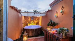 Corallina, 2 Bedrooms Villa with Garden and Private Jacuzzi - Image 3